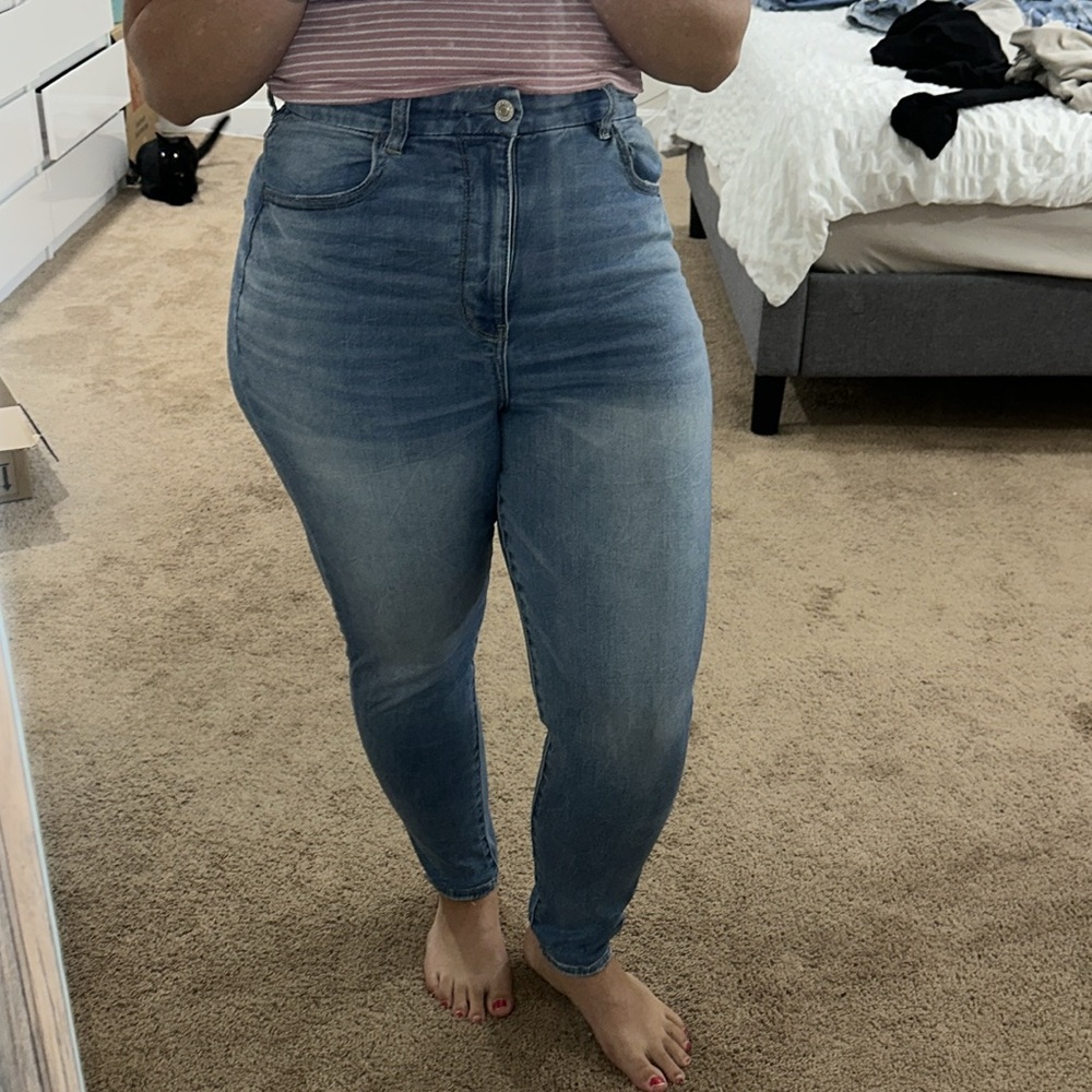 American Eagle Outfitters
